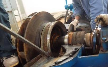 水泵打水時有響聲什么原因？